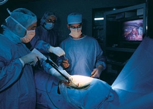 Doctors perform a video-assisted thoracoscopic procedure (VATS).
